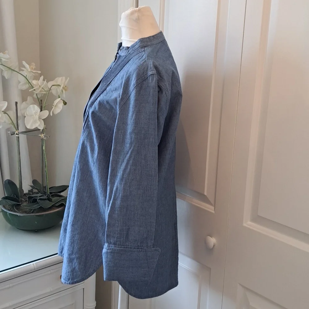 NWOT J.Crew Womens Chambray Denim Popover Tuxedo‎ Tunic Snap Up Shirt S-6